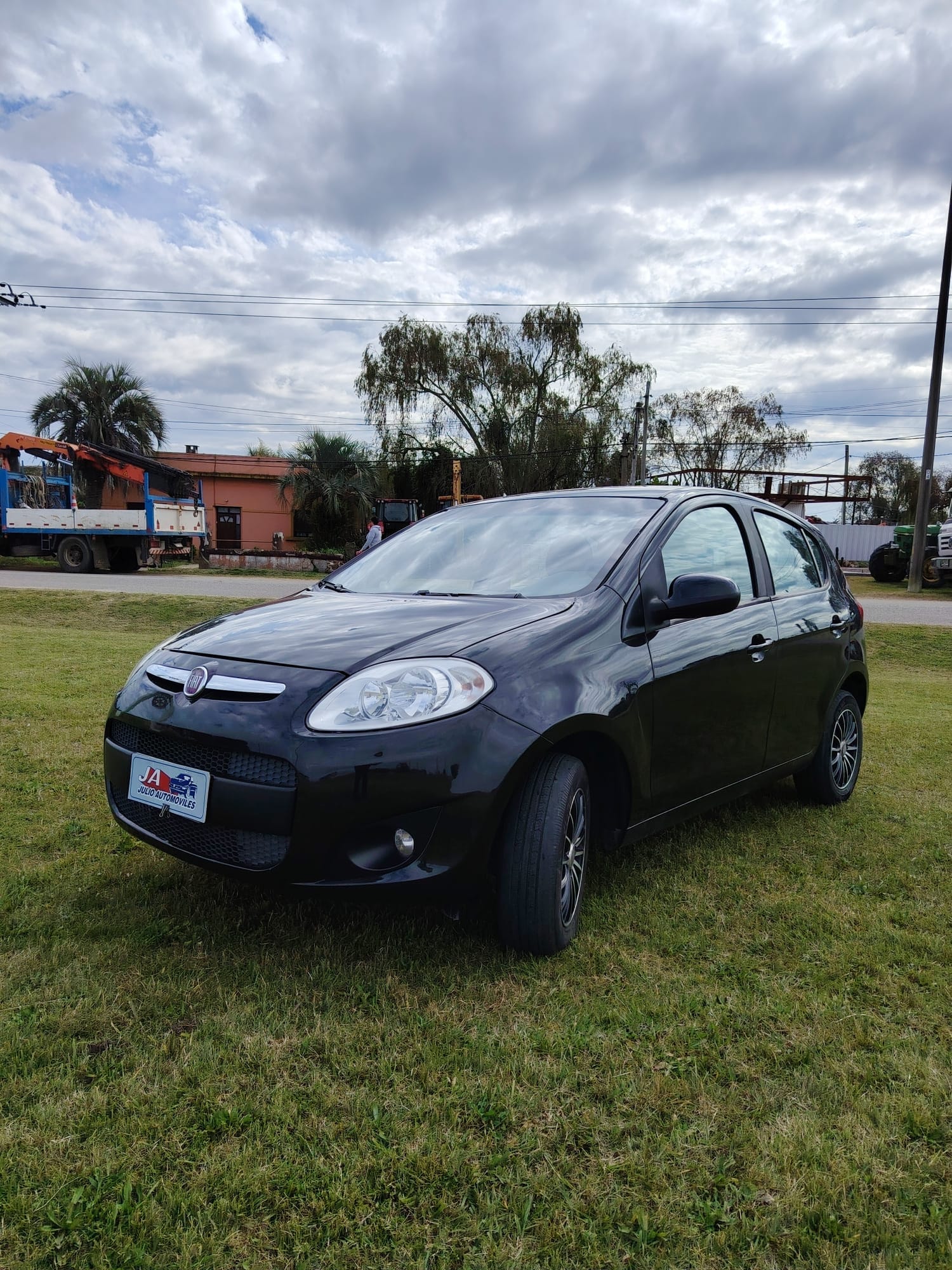 FIAT PALIO ATTRACTIVE 1.4