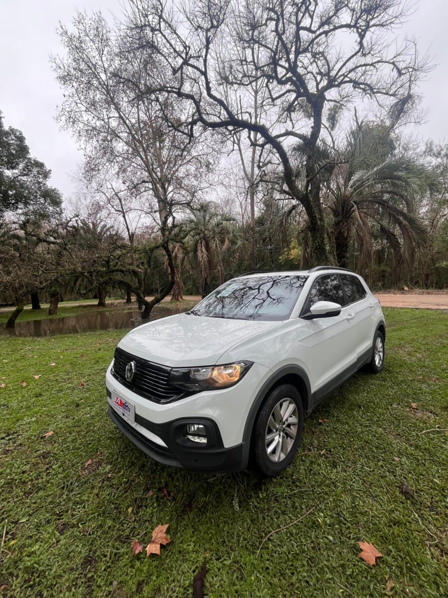 VOLKSWAGEN T CROSS TL AT PANORAMIC – Patente paga todo el año –