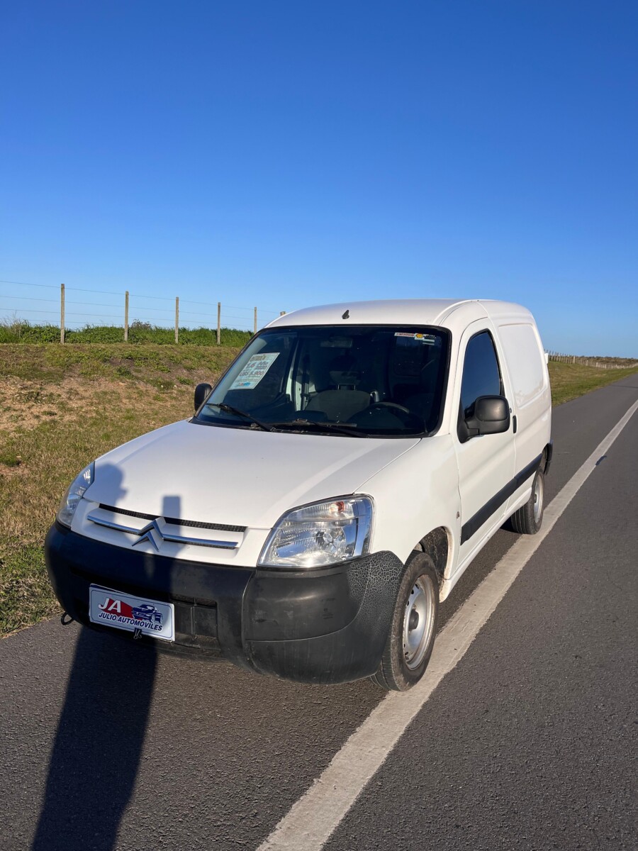 CITROEN BERLINGO M69 1.6 ESSENSE – Patente paga todo 2026 –