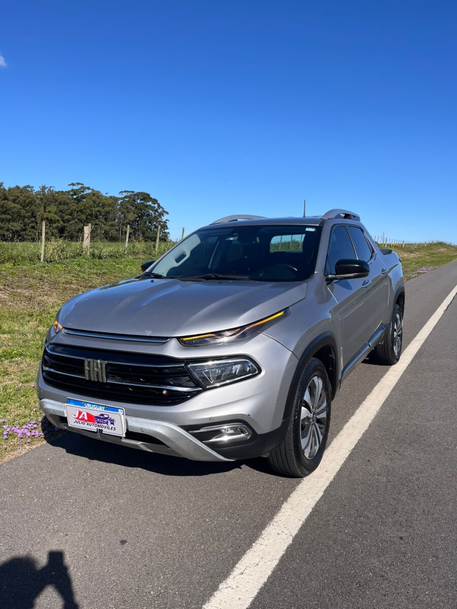 FIAT TORO VOLCANO 1.3 TURBO