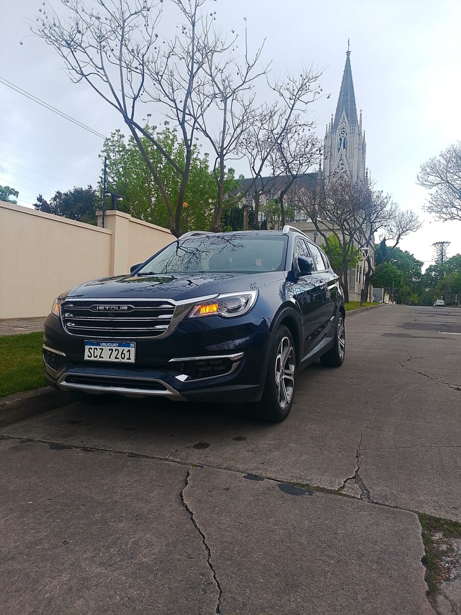 JETOUR X70 LUXURY AT – PATENTE PAGA TODO EL 2026